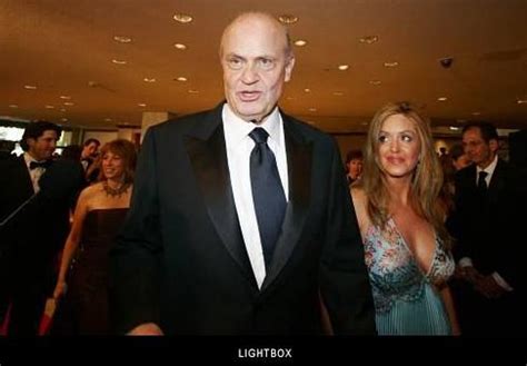 fred thompson wife